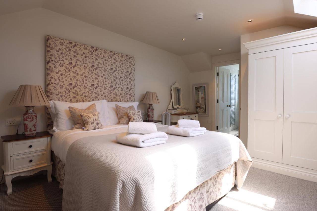 Tyndall Villa Boutique B&B Бат Екстер'єр фото