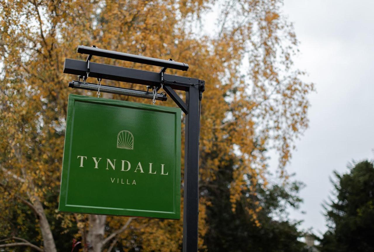 Tyndall Villa Boutique B&B Бат Екстер'єр фото