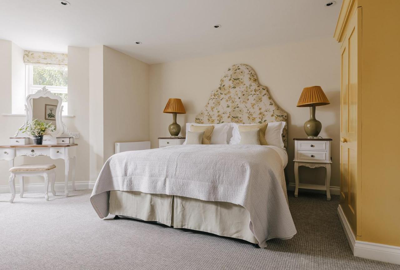 Tyndall Villa Boutique B&B Бат Екстер'єр фото