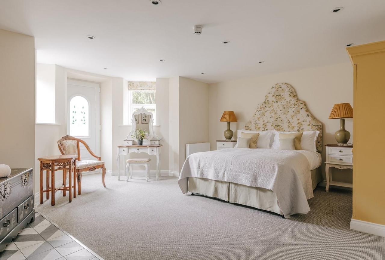 Tyndall Villa Boutique B&B Бат Екстер'єр фото