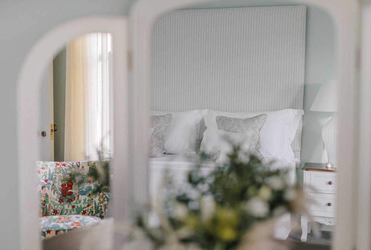 Tyndall Villa Boutique B&B Бат Екстер'єр фото