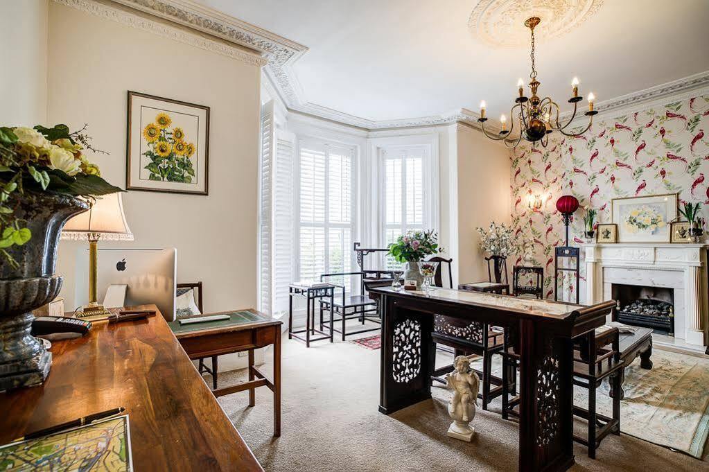 Tyndall Villa Boutique B&B Бат Екстер'єр фото